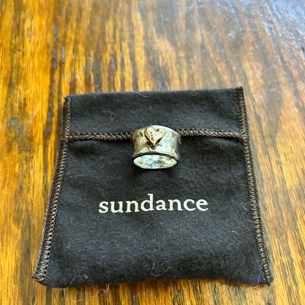 Jes MaHarry Sundance Hammered Sterling Silver w/gold Heart Ring